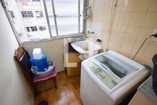 Área de Serviço de apartamento para alugar com 2 quartos, 102m² em Tomás Coelho, Rio de Janeiro