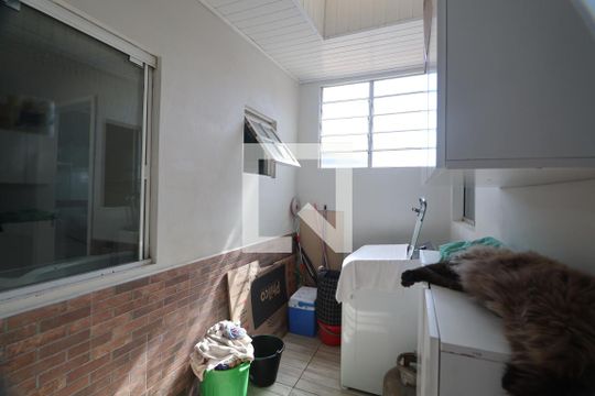 Área de Serviço de casa à venda com 4 quartos, 200m² em Harmonia, Canoas