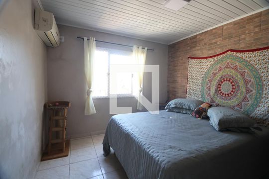 Quarto 1 de casa à venda com 4 quartos, 200m² em Harmonia, Canoas