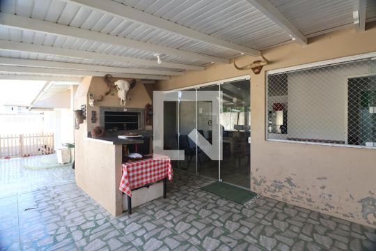 Área comum - Churrasqueira de casa à venda com 4 quartos, 200m² em Harmonia, Canoas