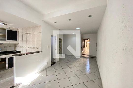 Sala de casa à venda com 3 quartos, 162m² em Piedade, Rio de Janeiro