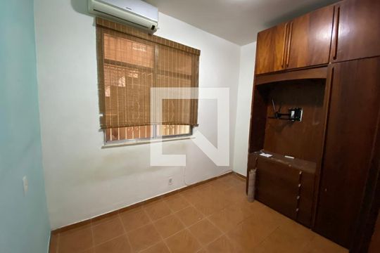 Quarto 1 de casa à venda com 3 quartos, 162m² em Piedade, Rio de Janeiro