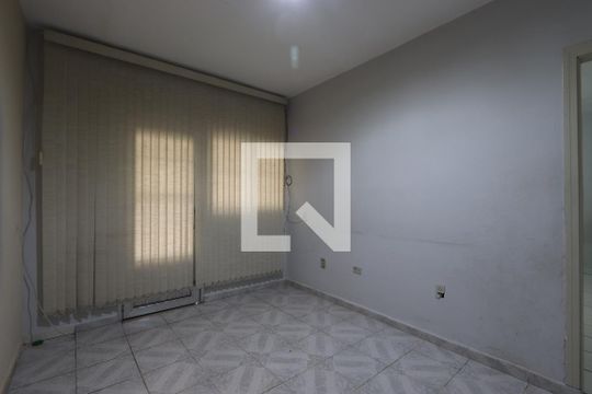 Casa à venda com 2 quartos, 110m² em Vila Sapopemba, São Paulo