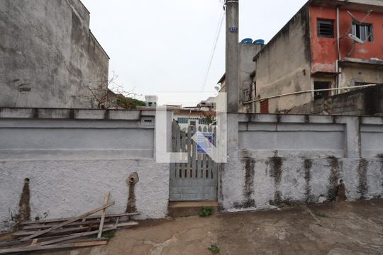 Fachada de casa à venda com 2 quartos, 110m² em Vila Sapopemba, São Paulo