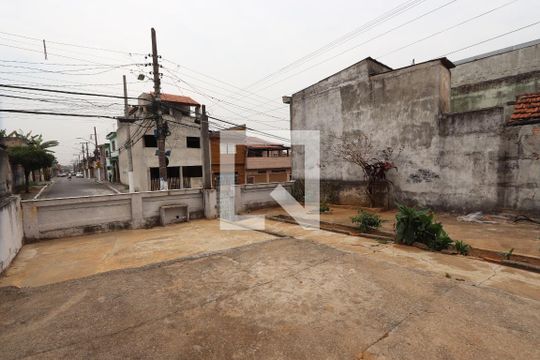 Quintal/Jardim de casa à venda com 2 quartos, 110m² em Vila Sapopemba, São Paulo