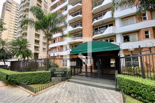 Fachada de apartamento à venda com 4 quartos, 139m² em Pinheiros, São Paulo