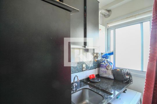 Área de Serviço de apartamento para alugar com 2 quartos, 67m² em Vila Bertioga, São Paulo