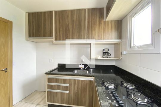 Cozinha e Área de Serviço de apartamento para alugar com 2 quartos, 60m² em Primavera, Novo Hamburgo