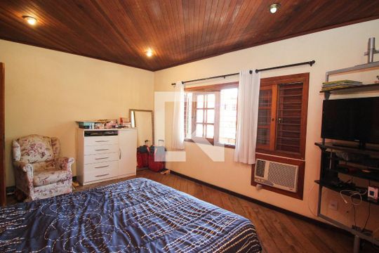 Quarto Suíte de casa à venda com 3 quartos, 302m² em Partenon, Porto Alegre