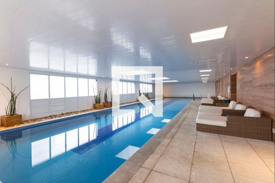Condomínio - Piscina de apartamento à venda com 2 quartos, 71m² em Vila Gomes Cardim, São Paulo