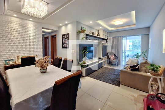 Apartamento para alugar com 3 quartos, 107m² em Camboinhas, Niterói