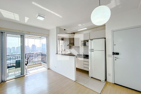 Apartamento à venda com 1 quarto, 50m² em Vila Regente Feijó, São Paulo