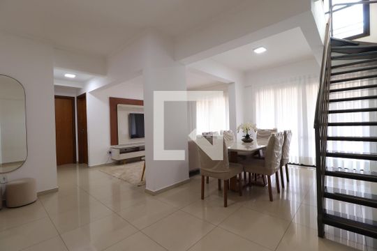 Apartamento para alugar com 4 quartos, 176m² em Jardim Botânico, Ribeirão Preto