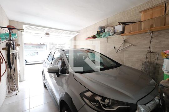 Garagem de casa à venda com 2 quartos, 76m² em Vila Gomes Cardim, São Paulo