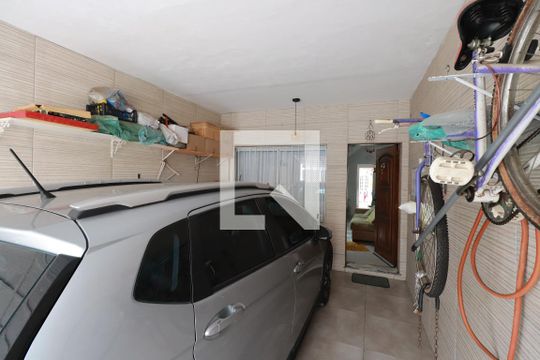 Garagem de casa à venda com 2 quartos, 76m² em Vila Gomes Cardim, São Paulo