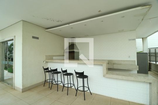 Área comum - Churrasqueira de apartamento para alugar com 2 quartos, 70m² em Chácaras Tubalina E Quartel, Uberlândia