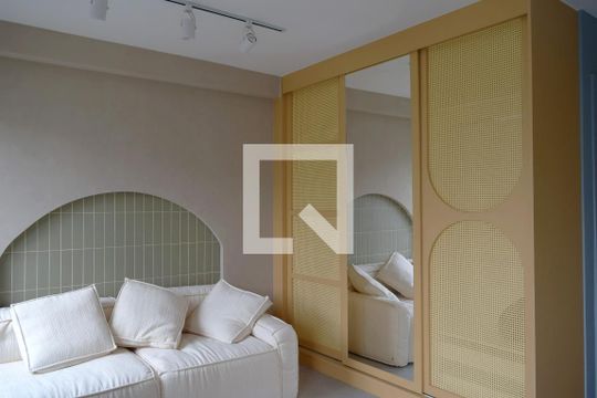 Kitnet/Studio à venda com 1 quarto, 27m² em Pinheiros, São Paulo
