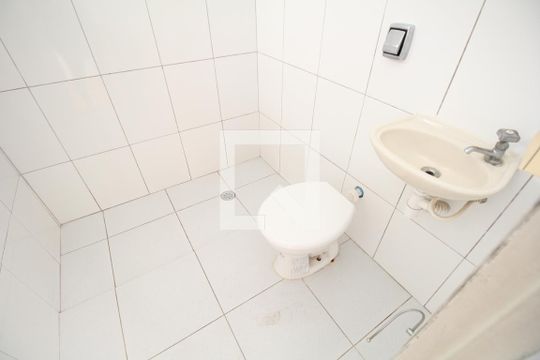 Banheiro de casa para alugar com 1 quarto, 90m² em Morumbi, São Paulo