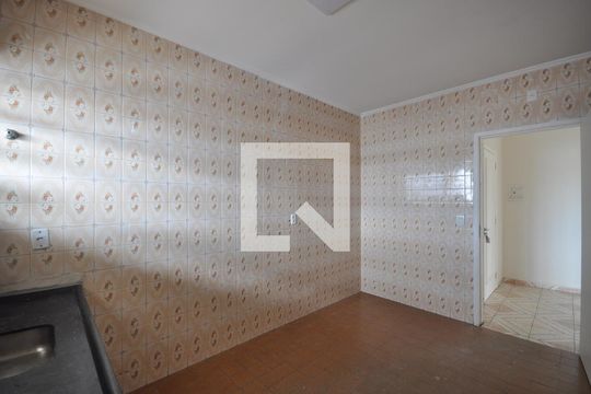 Cozinha de apartamento para alugar com 2 quartos, 94m² em Parque Novo Mundo, São Paulo