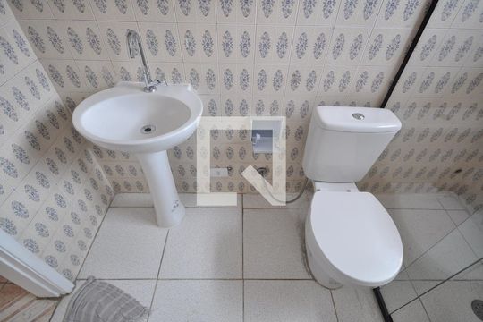Banheiro de apartamento para alugar com 2 quartos, 94m² em Parque Novo Mundo, São Paulo