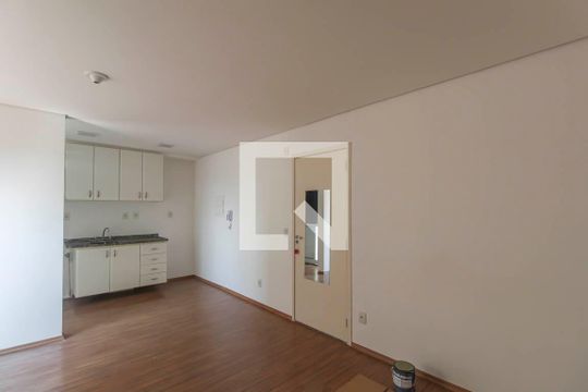 Sala/Quarto de apartamento para alugar com 1 quarto, 36m² em Parque Independencia, São Paulo