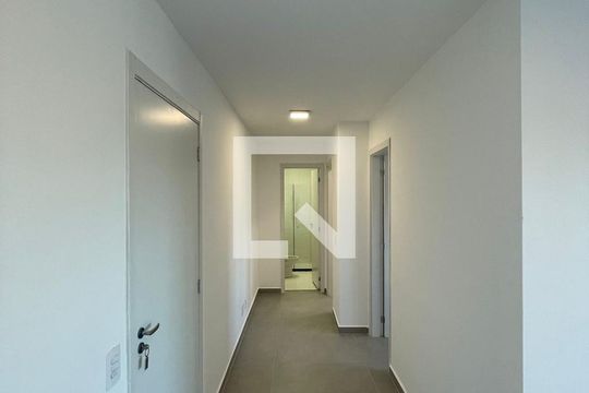 Apartamento para alugar com 2 quartos, 56m² em Jardim Rebelato, Cotia