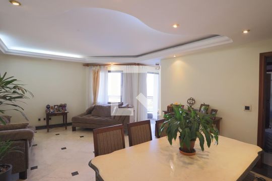 Sala de apartamento para alugar com 3 quartos, 134m² em Vila Regente Feijó, São Paulo