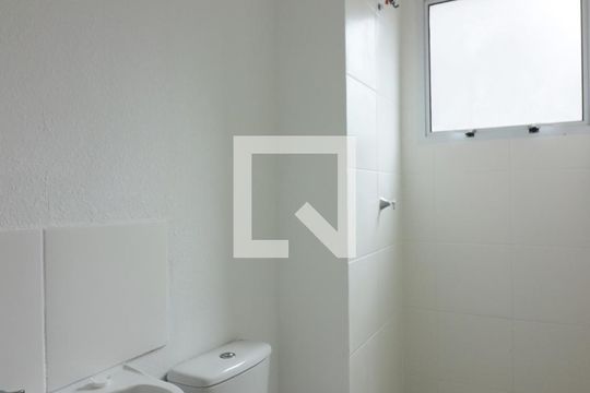 Banheiro Social de apartamento para alugar com 2 quartos, 46m² em Jardim Celeste, São Paulo