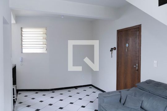 Sala 1 de apartamento à venda com 3 quartos, 160m² em Nova Suíssa, Belo Horizonte