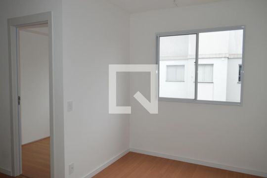 Sala de apartamento para alugar com 2 quartos, 39m² em Vila Independência, São Paulo