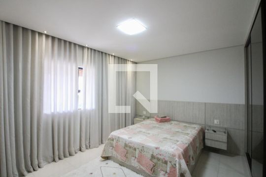 Suíte de casa para alugar com 4 quartos, 145m² em Planalto, Belo Horizonte