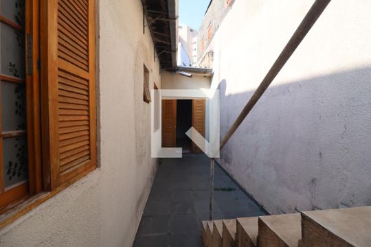 Área de Serviço de casa para alugar com 1 quarto, 70m² em Chácara Califórnia, São Paulo