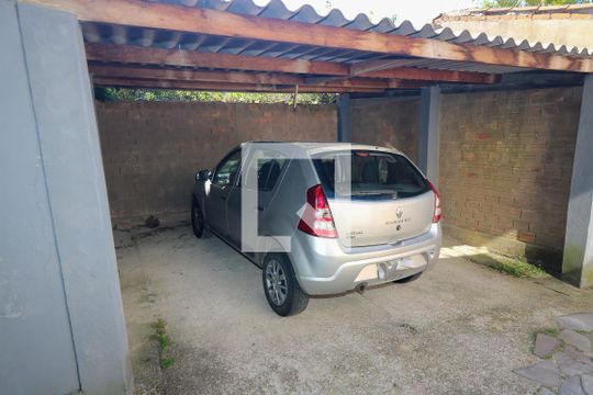 Garagem de casa de condomínio à venda com 3 quartos, 177m² em Ipanema, Porto Alegre