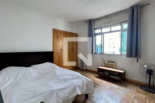 Quarto 1 de apartamento à venda com 3 quartos, 180m² em Jardim Paulista, São Paulo