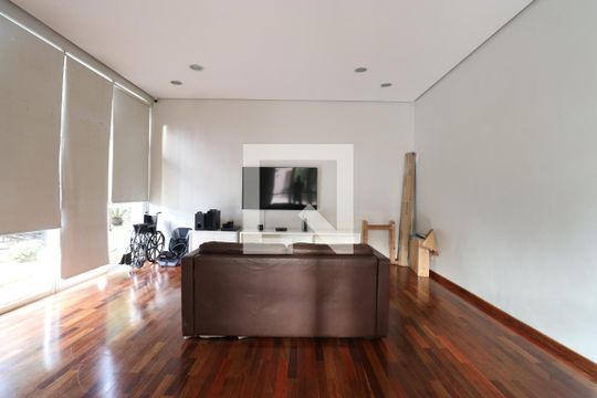Cinema de apartamento para alugar com 2 quartos, 60m² em Barra Funda, São Paulo