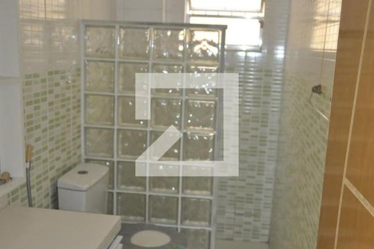 Banheiro de apartamento para alugar com 3 quartos, 60m² em Engenho Novo, Rio de Janeiro
