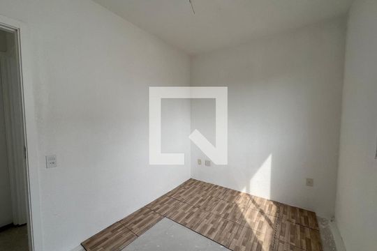 Quarto 1 de apartamento para alugar com 2 quartos, 52m² em Parque Santa Rosa, Suzano