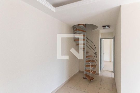 Sala de apartamento à venda com 3 quartos, 116m² em São Francisco Xavier, Rio de Janeiro
