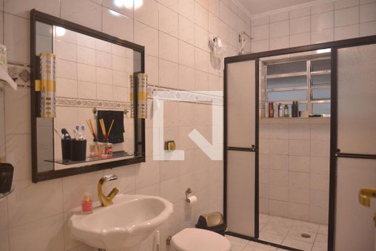 Banheiro de casa à venda com 5 quartos, 720m² em Vila Sao Pedro, Santo André