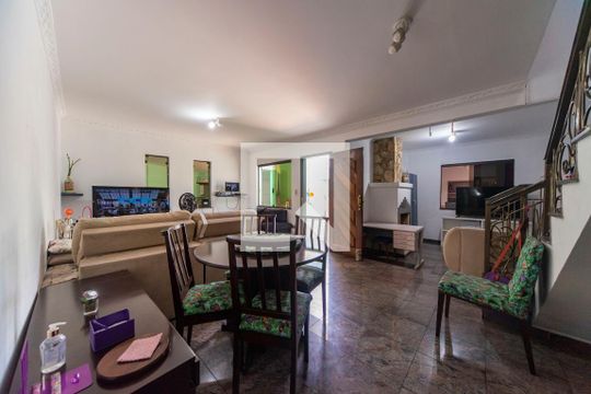 Casa à venda com 5 quartos, 285m² em Vila Curuçá, Santo André