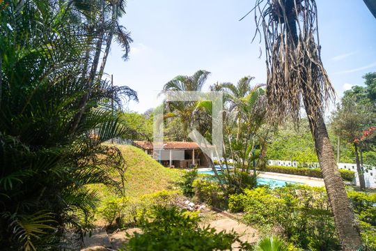 Vista da Sala de casa para alugar com 4 quartos, 6200m² em Chácaras Leão, Votorantim