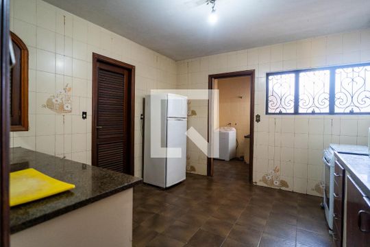 Cozinha de casa para alugar com 4 quartos, 6200m² em Chácaras Leão, Votorantim
