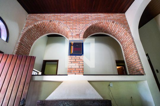 Corredor de casa para alugar com 4 quartos, 6200m² em Chácaras Leão, Votorantim