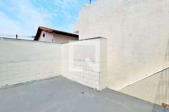 Terraço de casa para alugar com 2 quartos, 125m² em Jardim Cumbica, Guarulhos