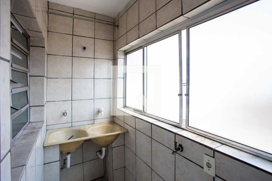 Área de Serviço de casa para alugar com 1 quarto, 45m² em Casa Grande, Diadema