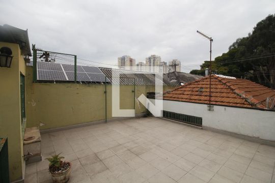 Quintal de casa à venda com 2 quartos, 136m² em Maranhão, São Paulo