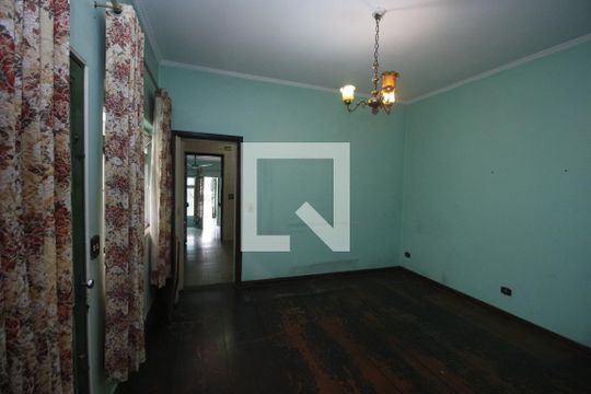 Sala de TV de casa à venda com 2 quartos, 136m² em Maranhão, São Paulo