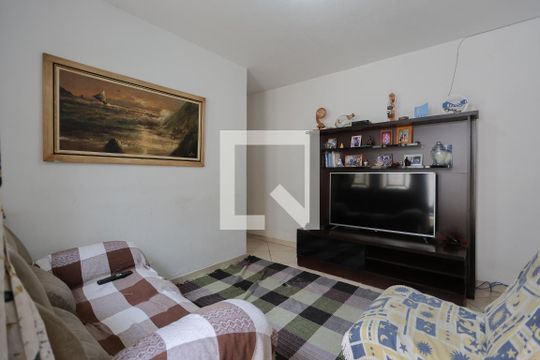 Casa à venda com 4 quartos, 152m² em Chora Menino, São Paulo