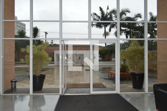 Entrada de kitnet/studio para alugar com 1 quarto, 70m² em Vila Mariana, São Paulo