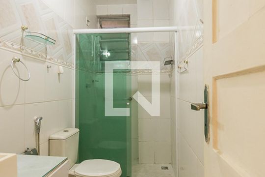 Banheiro de apartamento à venda com 2 quartos, 70m² em Bonsucesso, Rio de Janeiro